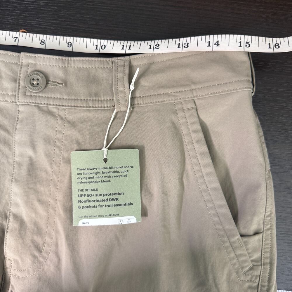 REI Shorts Mens 32 Sahara Cargo Camp Hike UPF 50 Lightweight Outdoor Camping NEW - Picture 7 of 10